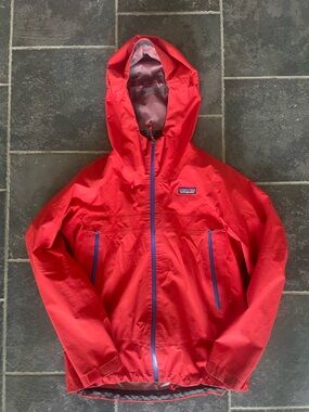 Patagonia Women’s Red Rain Shell Jacket
